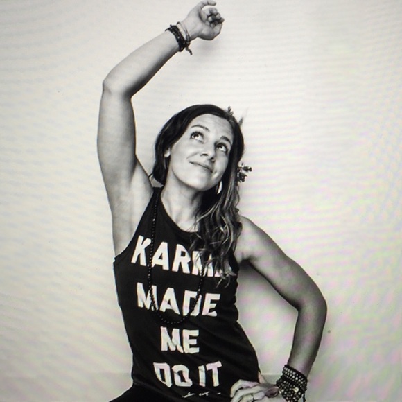 Meet your Posher, Melanie - Picture 1 of 1